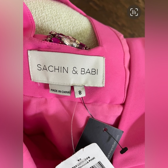 Never worn designer pink bow dress! - Picture 7 of 9